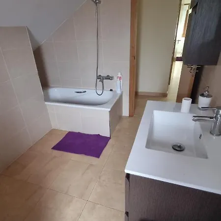 Semesterbostad Casa Con Jardin A 15 Minutos De La Playa De La Lanzada *