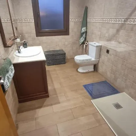 Casa Con Jardin A 15 Minutos De La Playa De La Lanzada Semesterbostad